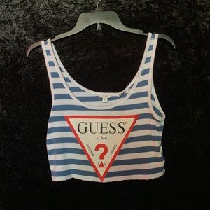 GUESS crop top🍒